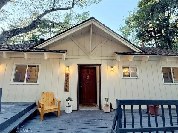 23746 Crest Forest Dr, Crestline, CA 92325