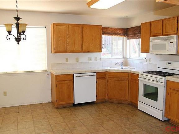 2nd image of 118 Riverbank Ln