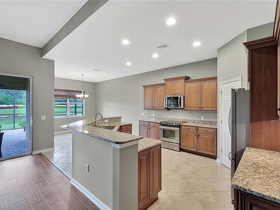 4th image of 10531 Yorkstone DR