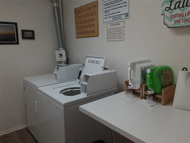 350 S Polk Dr #207 — Photo 17