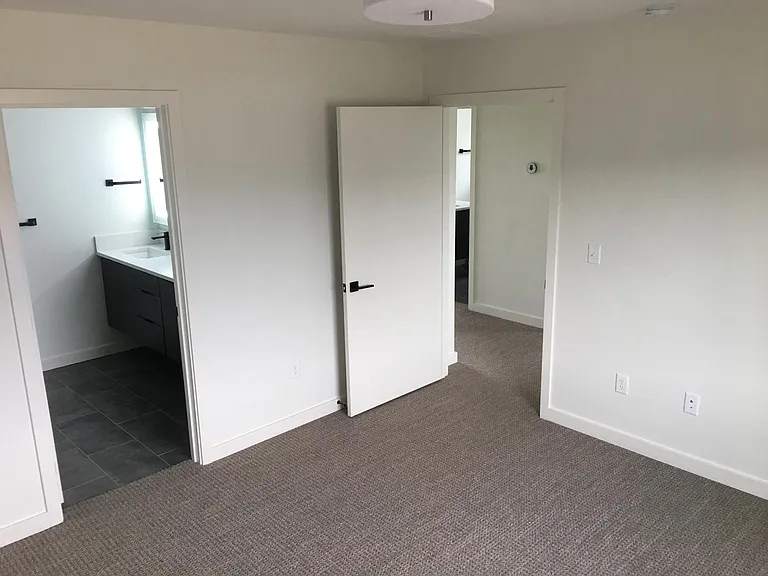 572 Enterprise Blvd #31 — Photo 13