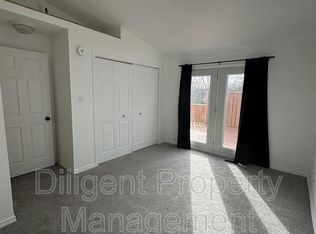 805 Morphet Ave UNIT 6, Peterborough, ON K9J2X7