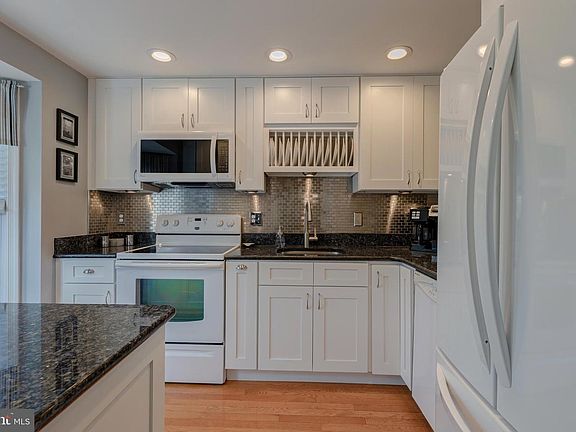 3rd image of 5816 Wescott Hills Way