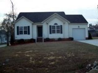 101 Pondfield Ct, Clayton, NC 27527