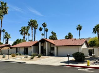 2965 E Los Posas Cir, Palm Springs, CA 92264