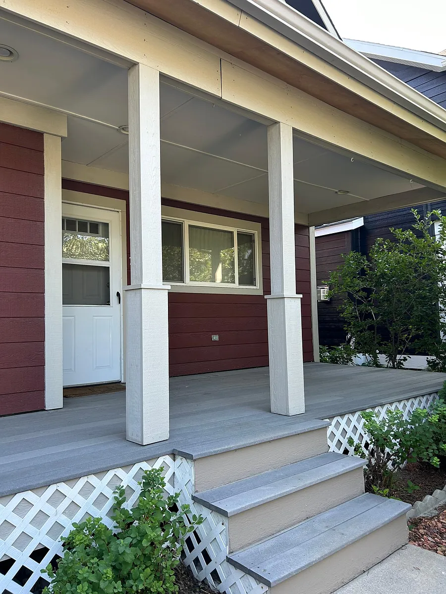 Building Photo - 726 N 15th Ave