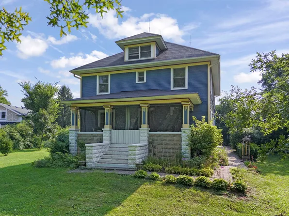 1011 Ingalton Ave, West Chicago, IL 60185