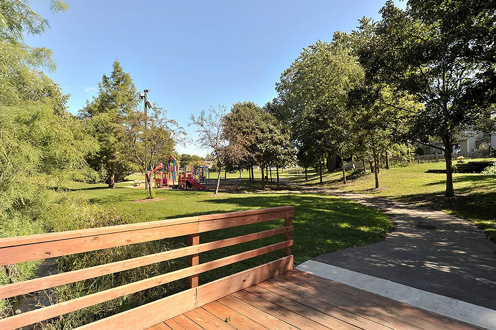 Beech Pointe — Photo 1