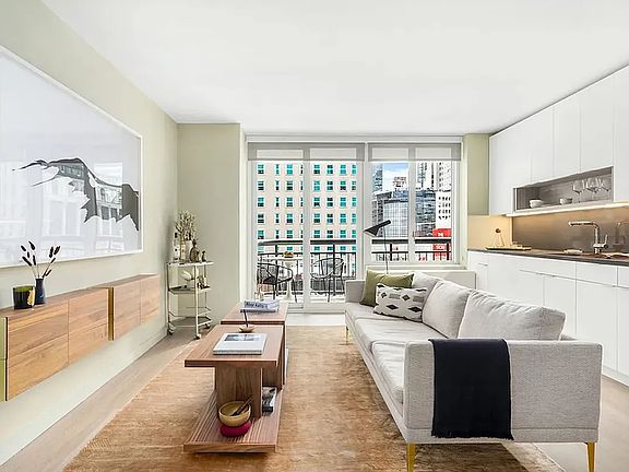 3rd image of 70 W 37th St #1805A