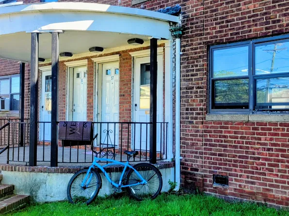 59 W Essex St #A, Maywood, NJ 07607