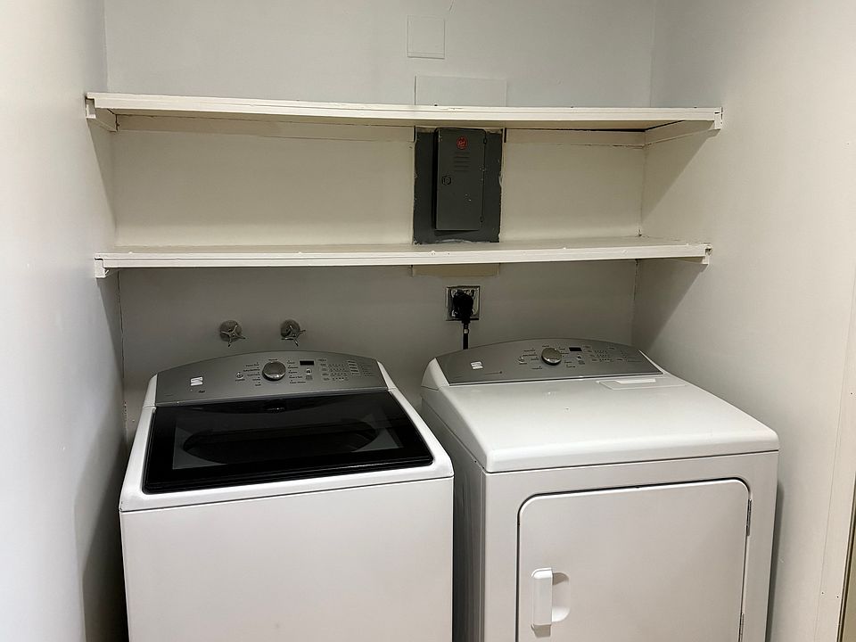 1st image of 1418 Brittany Ave #1
