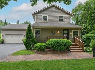 4603 W Grace Ave, Mequon, WI 53092