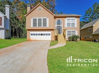 978 Brandon Ln, Stone Mountain, GA 30083