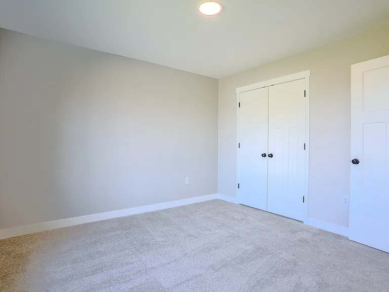 127 Kinsey St — Photo 15