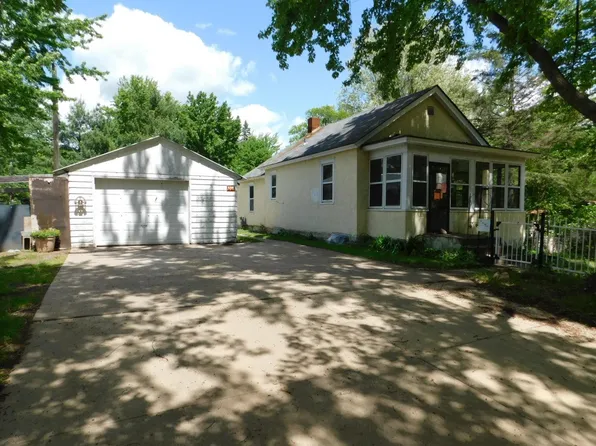6821 225th Ln NE, Stacy, MN 55079