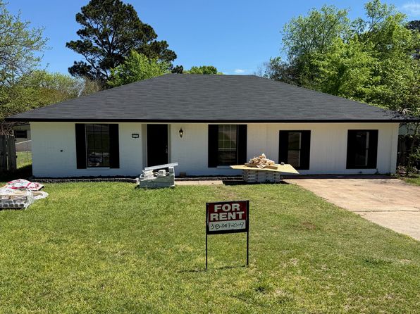 952 Villa Cir
