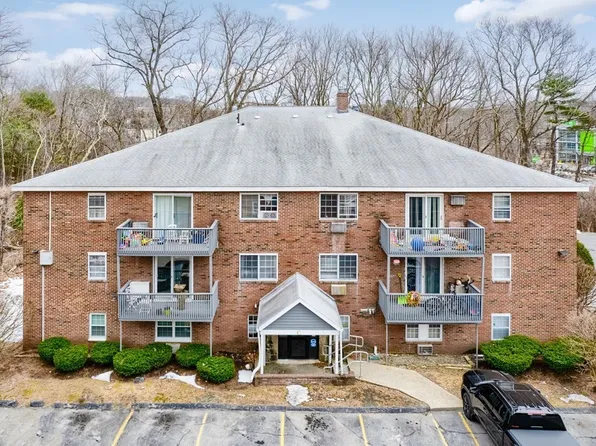 302 Boston Post Rd E APT A12, Marlborough, MA 01752