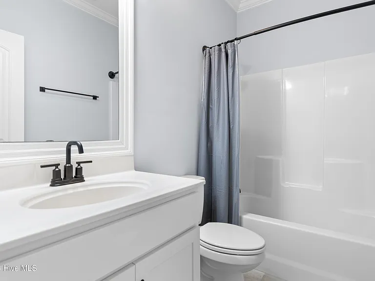 3688 Gardenia Ln — Photo 23
