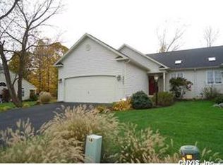 8463 Marco Ln, Baldwinsville, NY 13027