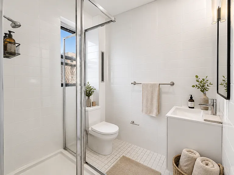 166 W 75th St #1603 — Photo 3