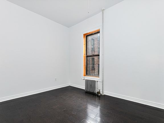 5th image of 1236 Pacific St APT 5F
