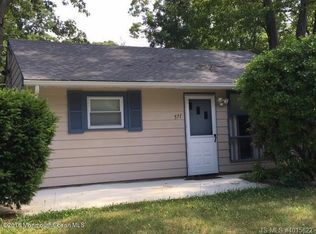 571 Sica Ln, Toms River, NJ 08753