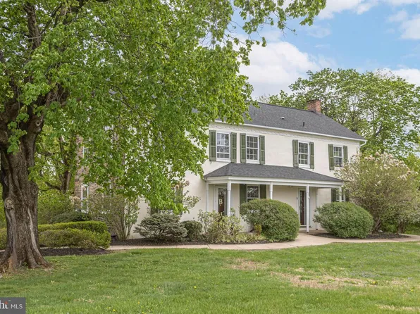 718 Telegraph Rd, Perkasie, PA 18944