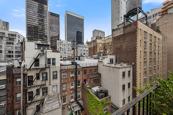 35 West 54th Street #9 in Midtown, Manhattan | StreetEasy