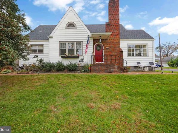 340 Kingston Ave, Barrington, NJ 08007