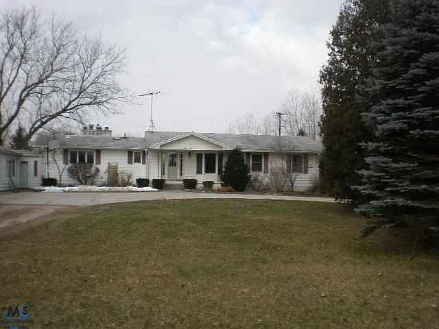 1st image of 466 Lincoln St