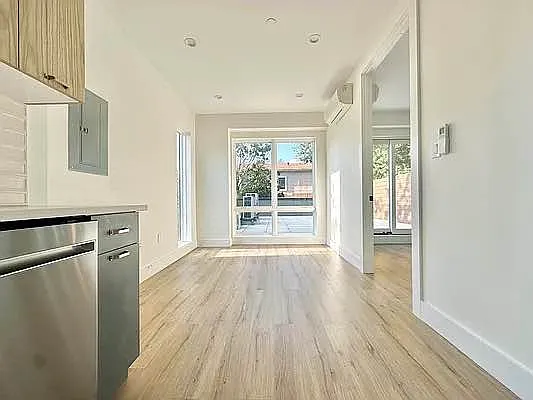 Rented by Doorway NYC, LLC | media 6