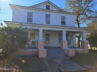1501 Arendell St #A, Morehead City, NC 28557