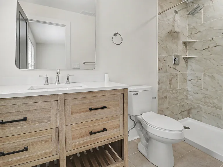 1140 Oglethorpe Ave SW #1 — Photo 9