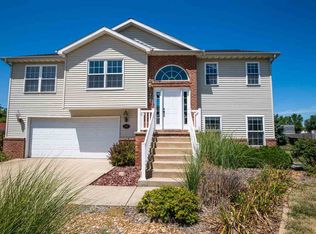 1103 White Horse Trl, Metamora, IL 61548