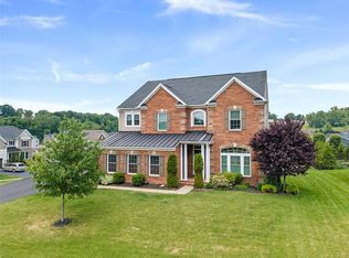 100 Stewart Ct, Mc Kees Rocks, PA 15136