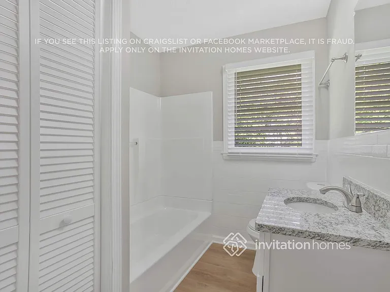 4108 Campbell St NE — Photo 21