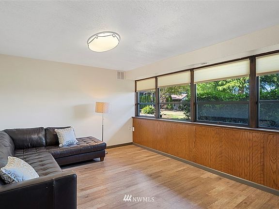 3rd image of 7910 129th Drive SE