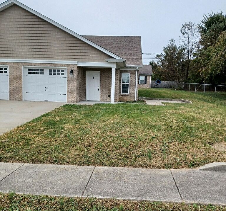 1st image of 1800 Wayside Dr #B