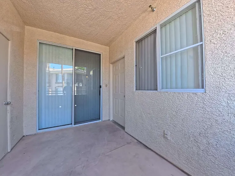 7151 S Durango Dr #213 — Photo 2