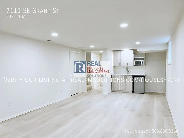 7111 SE Grant St — Photo 36