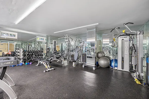 Rented by Oxford Property Group | media 47