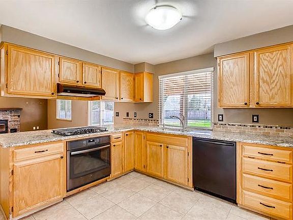 5th image of 12706 224th Street Ct E