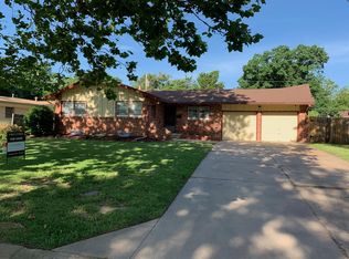 853 N Peterson Ave, Wichita, KS 67212