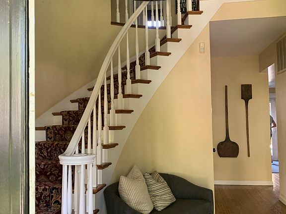 2nd image of 5074 Blackhawk Dr