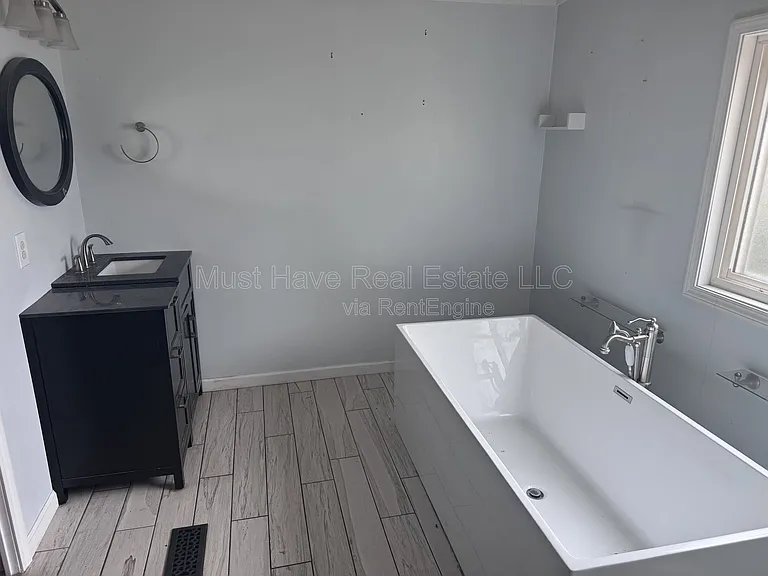 4148 Smokey Creek Rd #C — Photo 9