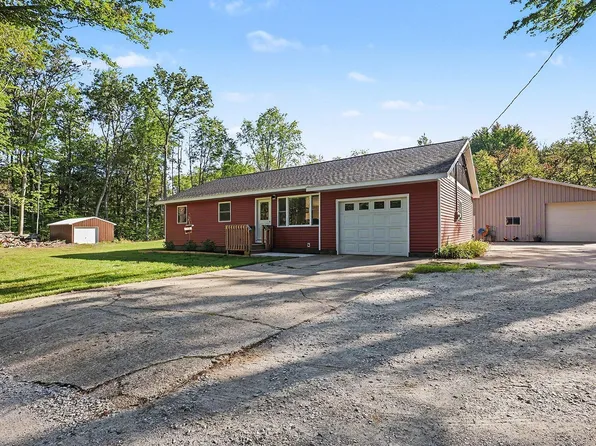 4880 S Carr Rd, Fruitport, MI 49415