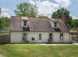 16 Melissa Ct, Asheville, NC 28806