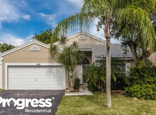 5325 NW 54th St, Pompano Beach, FL 33073