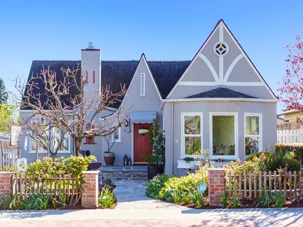 214 Fairmount Ave, Santa Cruz, CA 95062