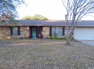 403 Rosewood St, Mount Pleasant, TX 75455